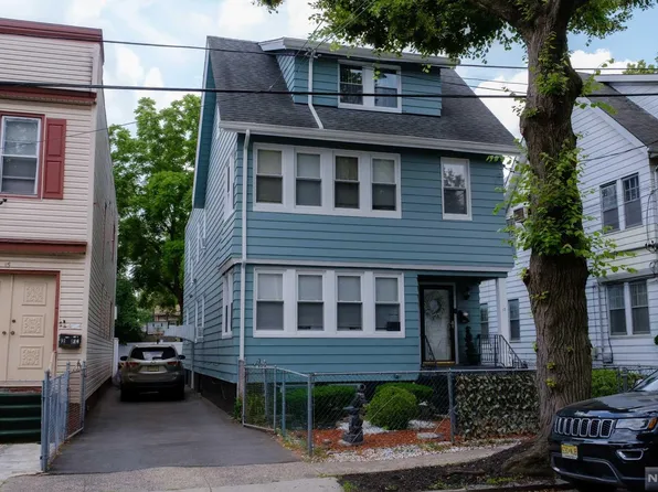17 Bamford Pl, Irvington, NJ 07111