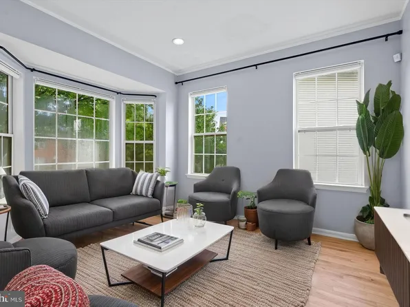 3305 7th St SE, Washington, DC 20032