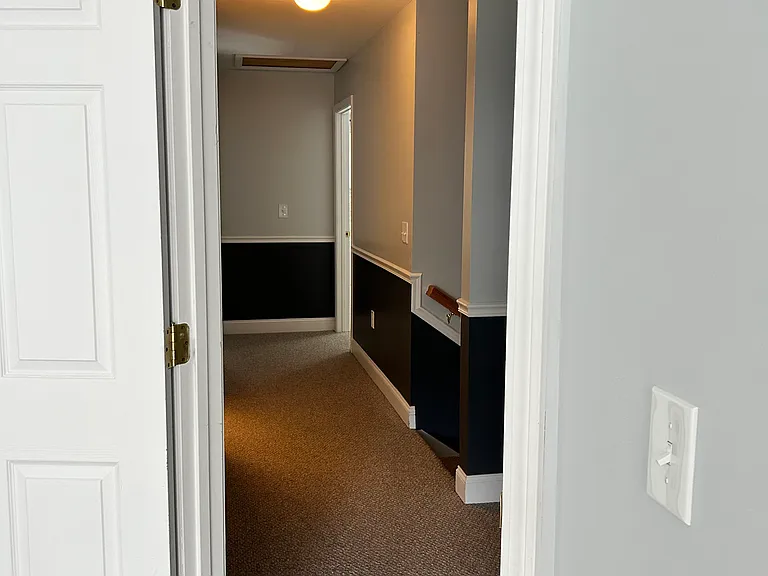 432 Howe St — Photo 29