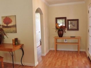 400 Adrian Way, San Rafael, CA 94903