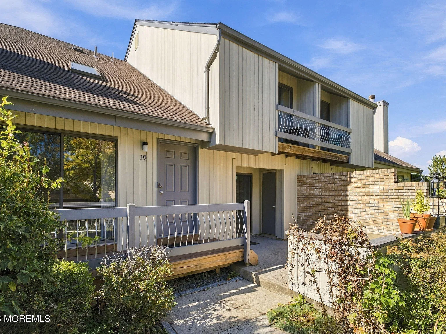 2 bed, 2.5 bath, 1575 sqft, $2,650 — Photo 3