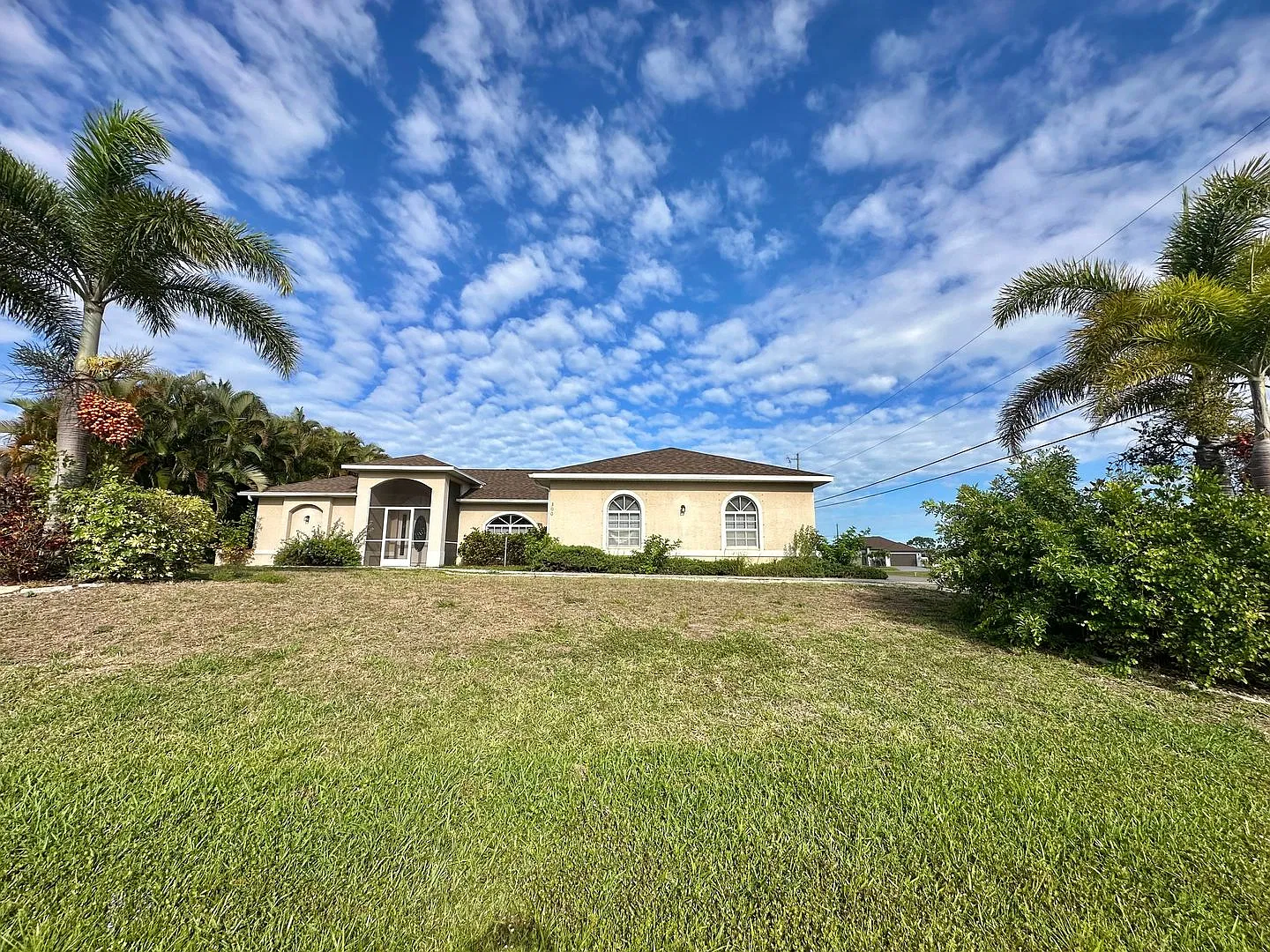 Coming Soon! Pool Home On Corner Lot & City Water - 3 Beds, 2 Baths — Photo 2