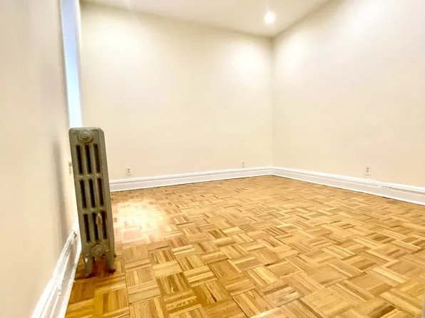 531 East 78th Street image 2 of 6