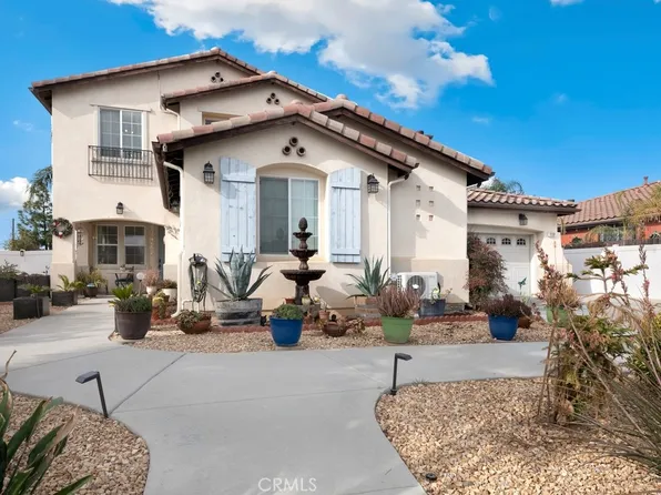 130 Daylily Dr, Perris, CA 92571