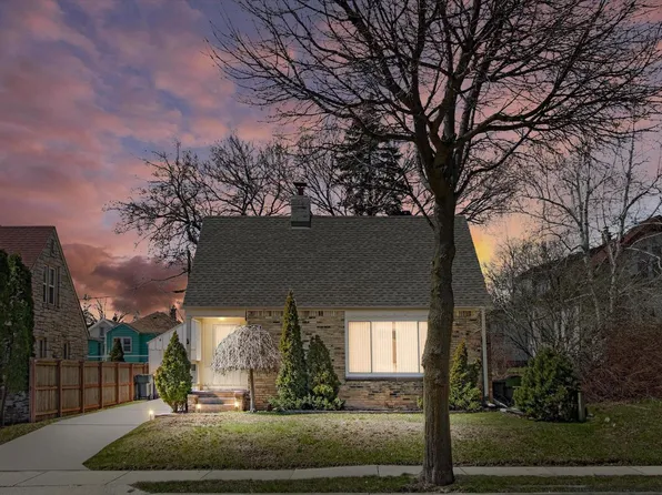 1505 South 92nd STREET, West Allis, WI 53214
