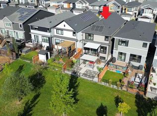 48 N Seton Rise SE, Calgary, AB T3M2V3