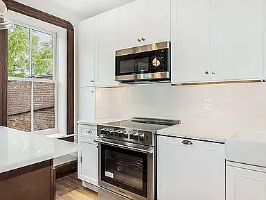 32 W Bridge St #303 — Photo 11