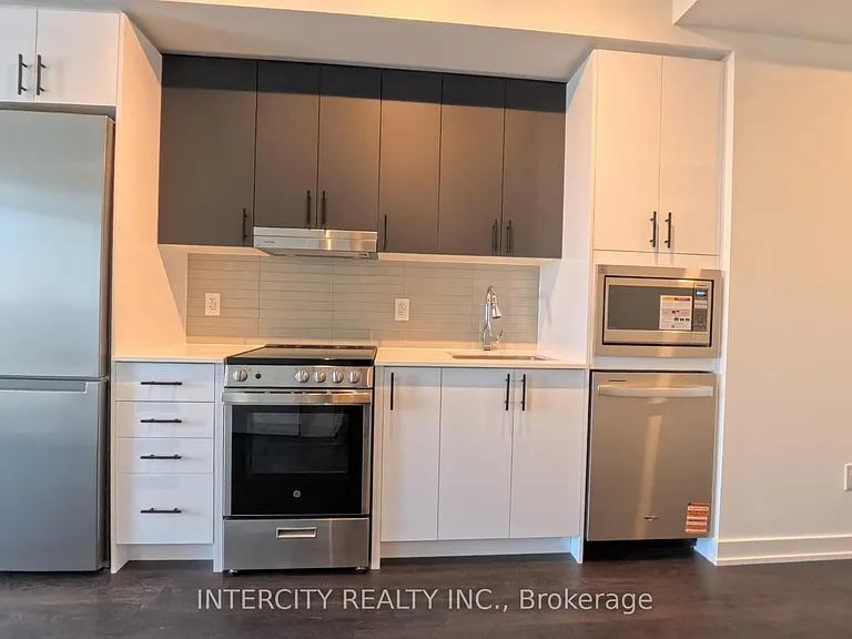 5105 Hurontario St S #1712 — Photo 13