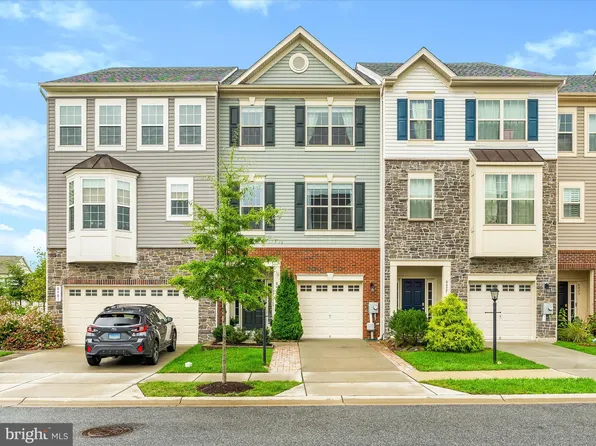 8479 Randell Ridge Rd, Frederick, MD 21704