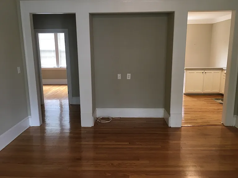 2549 Walton Way #A4 — Photo 5