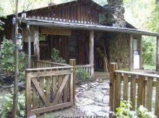 156 Circle Rd, Stanardsville, VA 22973