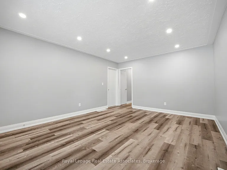 22 Saint James St #A — Photo 12