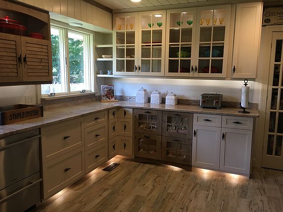 Undercounter lighting 