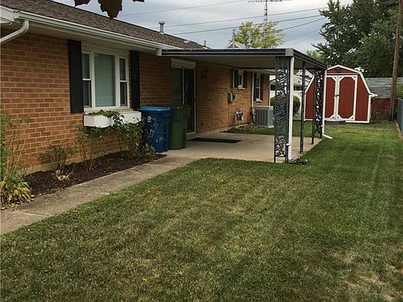2nd image of 606 Maywood Pl
