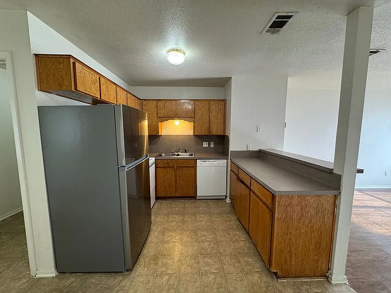 1709 Kylie Circle — Photo 28