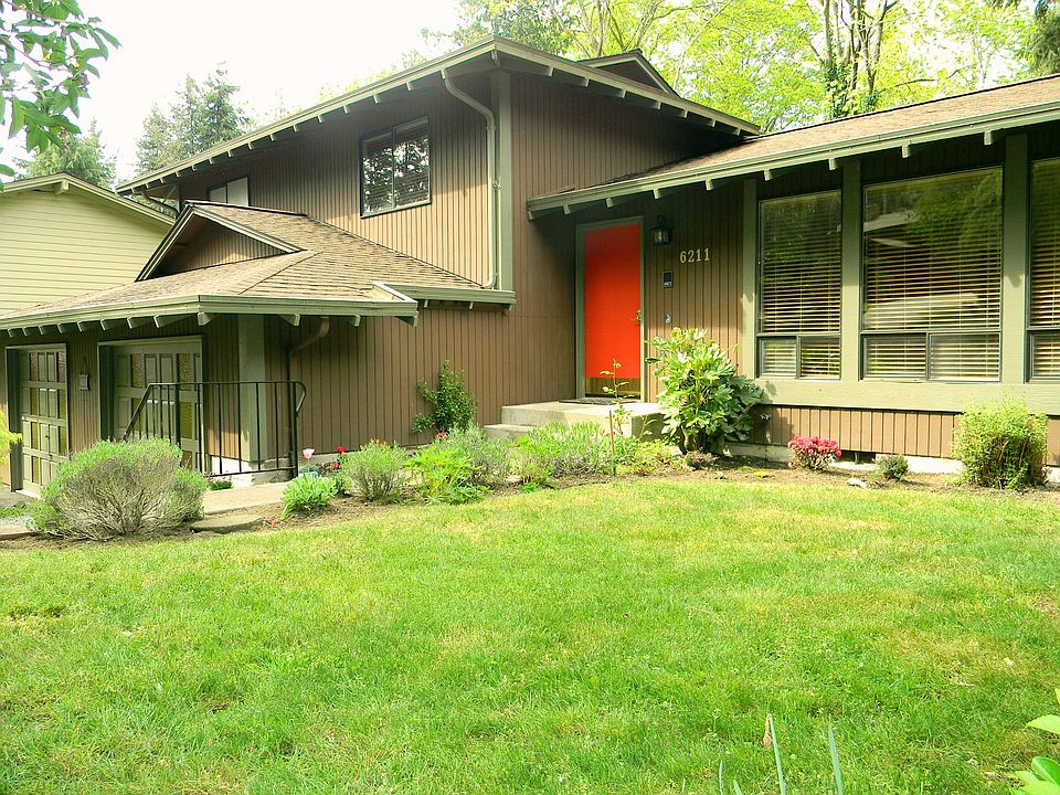1st image of 6211 Silver Beach Dr NW