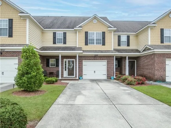 5003 Waterloo Ave, Fayetteville, NC 28314