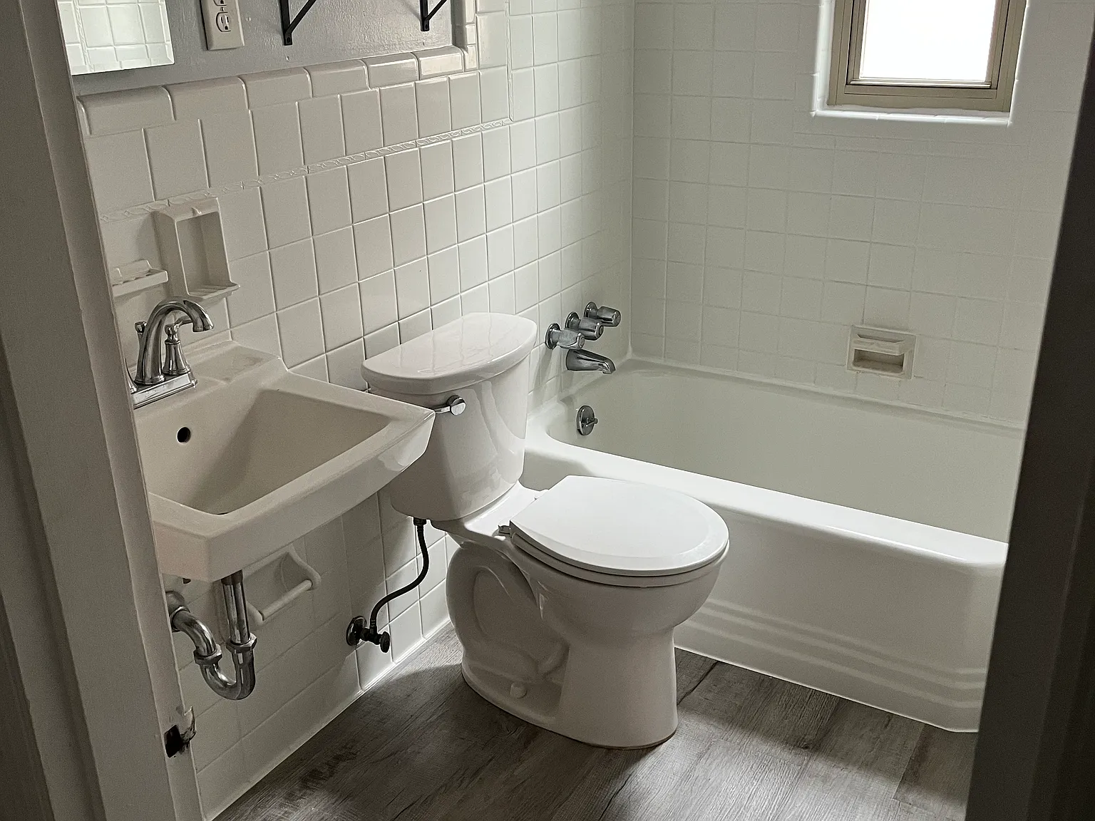 2 bed, 1024 sqft, $1,400 — Photo 3