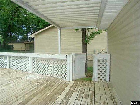 2nd image of 1218 Lone Oak St