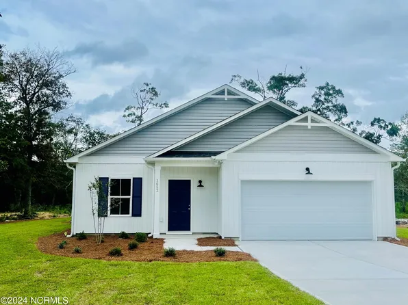 1649 Star Cross Drive SW, Shallotte, NC 28470