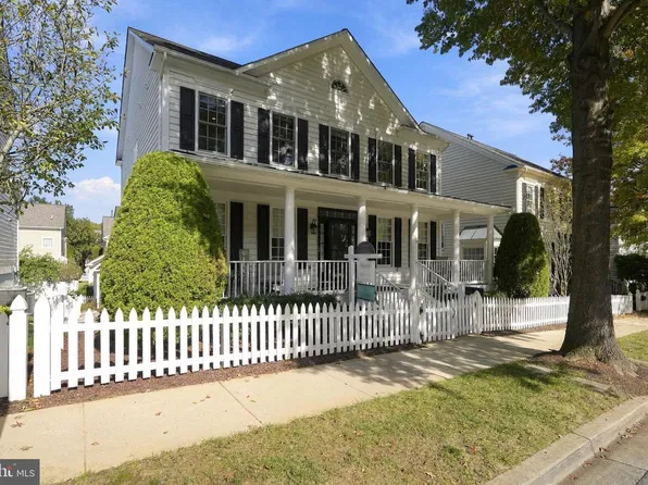 934 Rockborn St, Gaithersburg, MD 20878