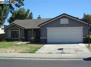 750 Quaker Ridge Ct, Lathrop, CA 95330