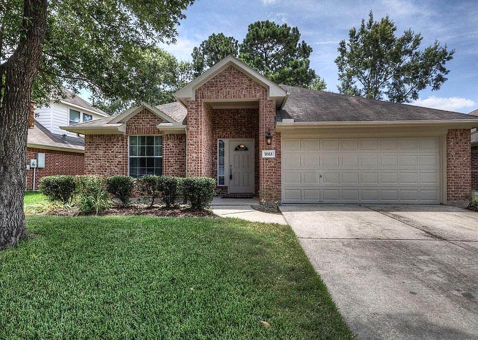 1st image of 7022 Atasca Creek Dr
