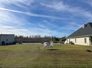 11571 Home Port Dr, Saint Amant, LA 70774