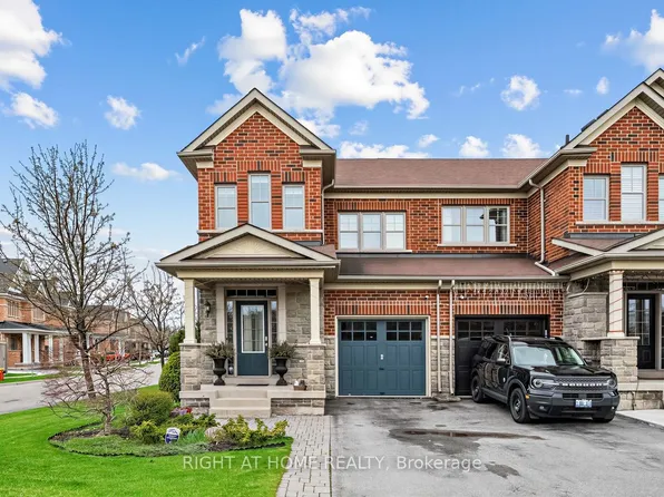 152 Duncan Ln, Milton, ON L9T 3X3