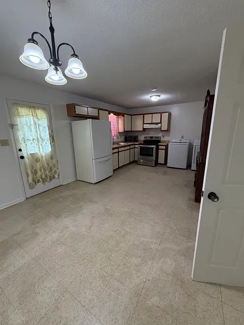 3 bed, $1,500 — Photo 3