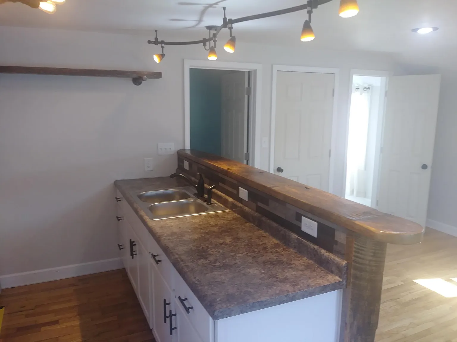 8843 Belding Rd NE — Photo 3