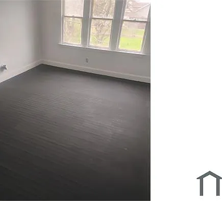 2 bed, $700 — Photo 1