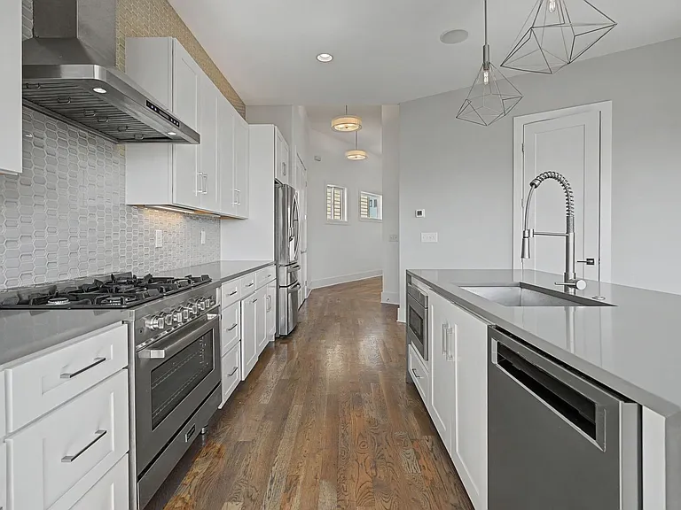 118B Fern Ave — Photo 12
