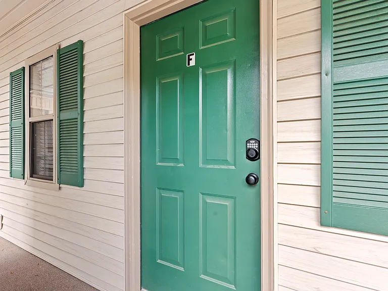 412 Pinehurst Ln #15-7 — Photo 21