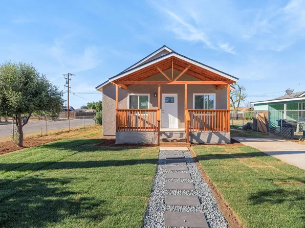 838 W Harold Avenue, Visalia, CA 93291