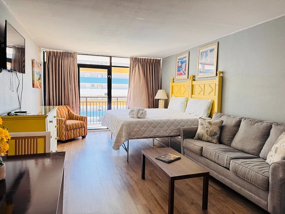 1501 S Ocean Blvd #1106