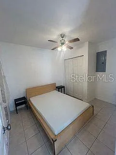 7302 Woodhall Ct — Photo 5