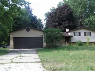 1063 Ransom Dr, Flint, MI 48507