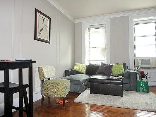 Rented by City Connections Realty | media 18