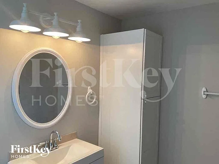 1822 NW Embers Ter — Photo 16