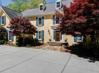 8450 Valemont Dr, Sandy Springs, GA 30350