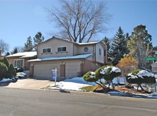 5397 S Cimarron Rd, Littleton, CO 80123
