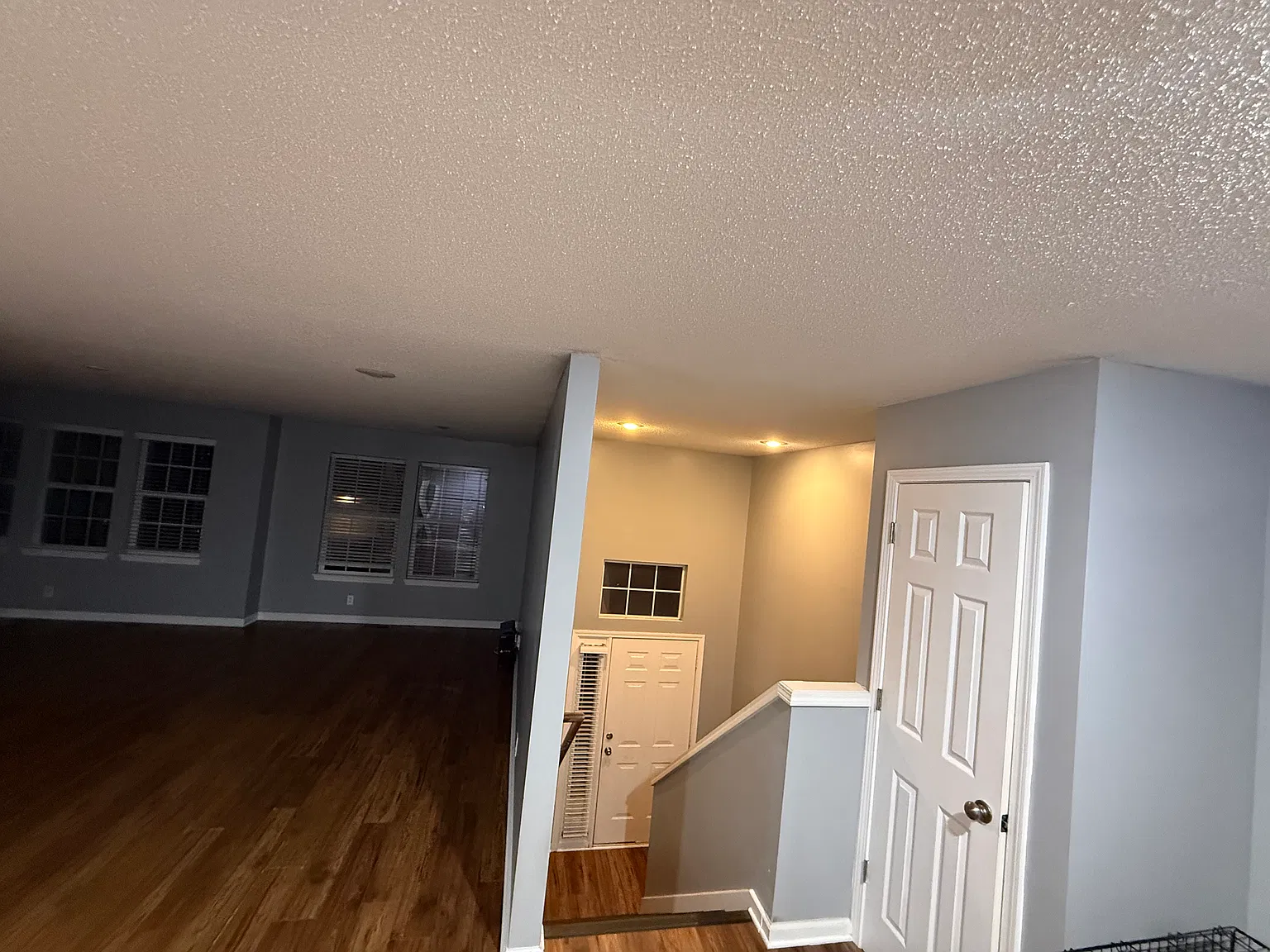 3 bed, 1800 sqft, $2,300 — Photo 2