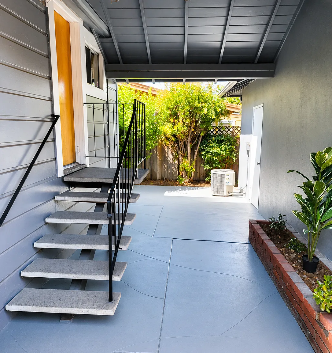 3 bed, 1300 sqft, $4,200 — Photo 4