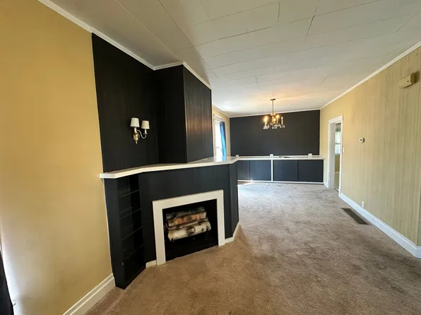 (undisclosed Address), Huntington, WV 25703