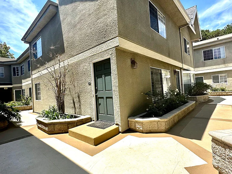 Terrace Trousdale — Photo 37
