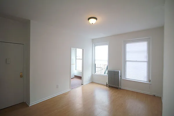 Rented by Nest Seekers International | media 11