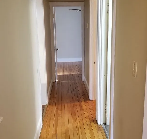 1038 Union St — Photo 3