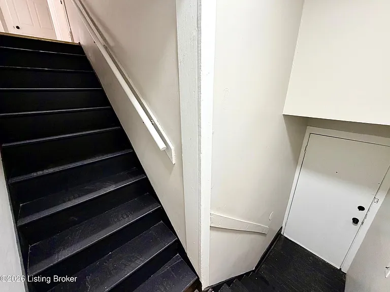 2631 W Madison St #2 — Photo 7