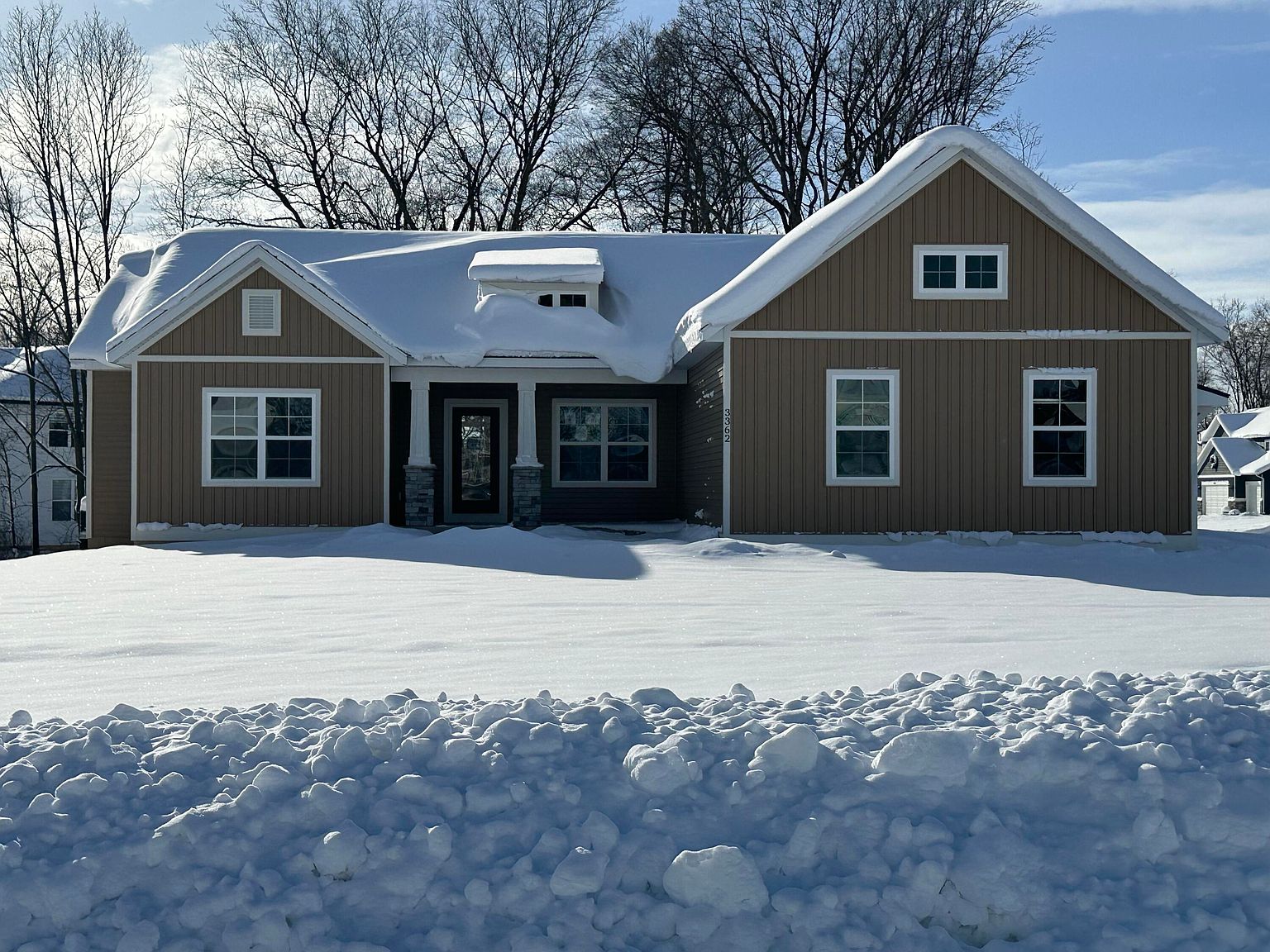 3362 Eagle Peak Ct, Jenison, MI 49428 | MLS #24002063 | Zillow